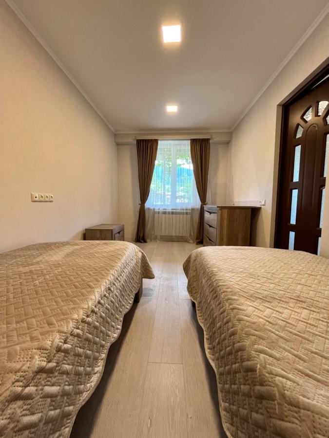 Green Park Guest House Dilijan Ngoại thất bức ảnh