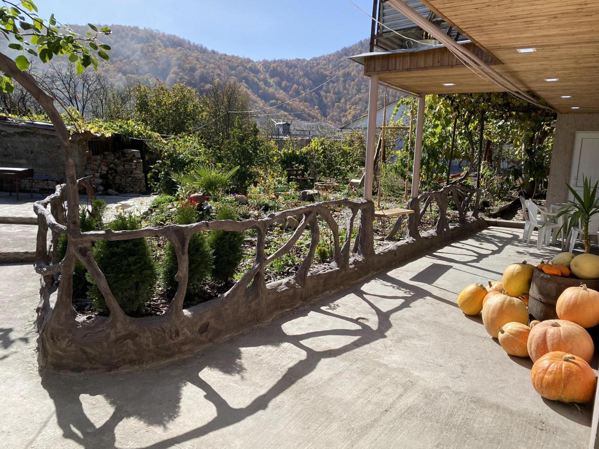 Green Park Guest House Dilijan Ngoại thất bức ảnh