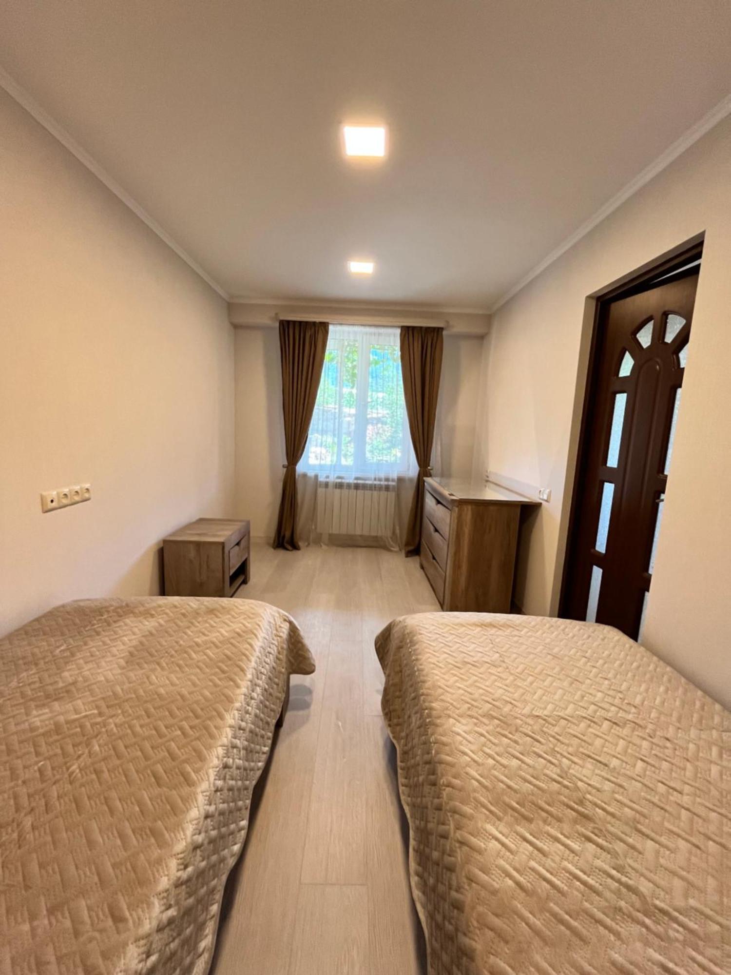 Green Park Guest House Dilijan Ngoại thất bức ảnh